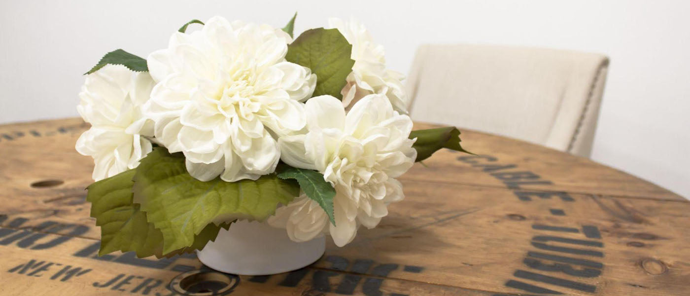 How to Make an Artificial Flower Arrangement