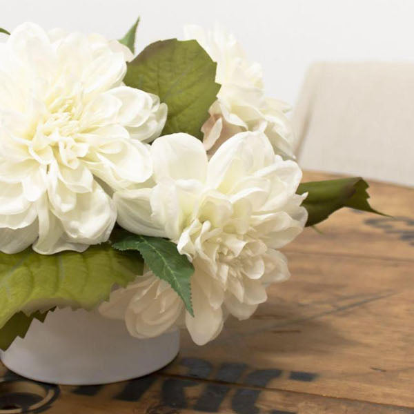 How to Make an Artificial Flower Arrangement