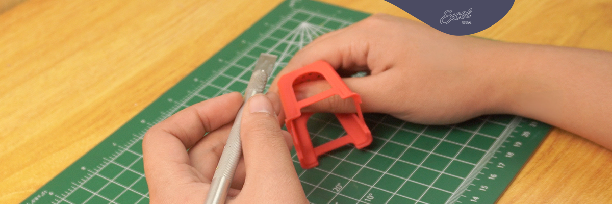 When to Use a Chisel Blade for Plastic Models