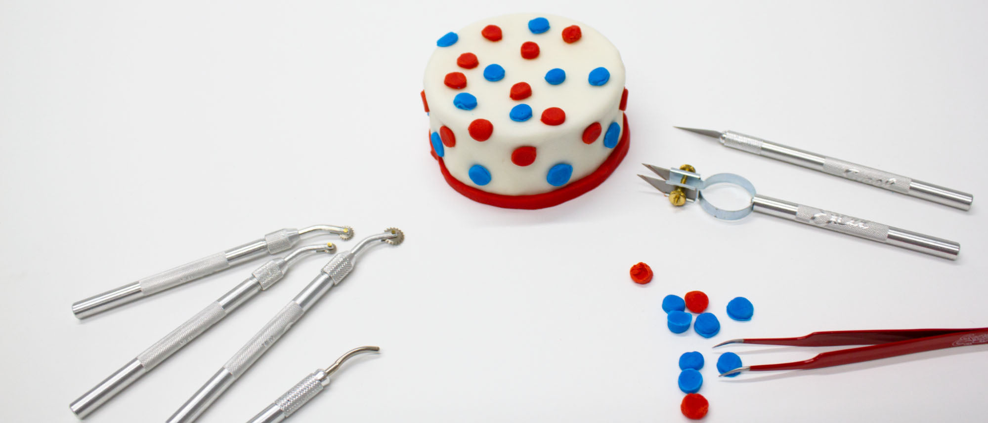 How to Decorate a Cake