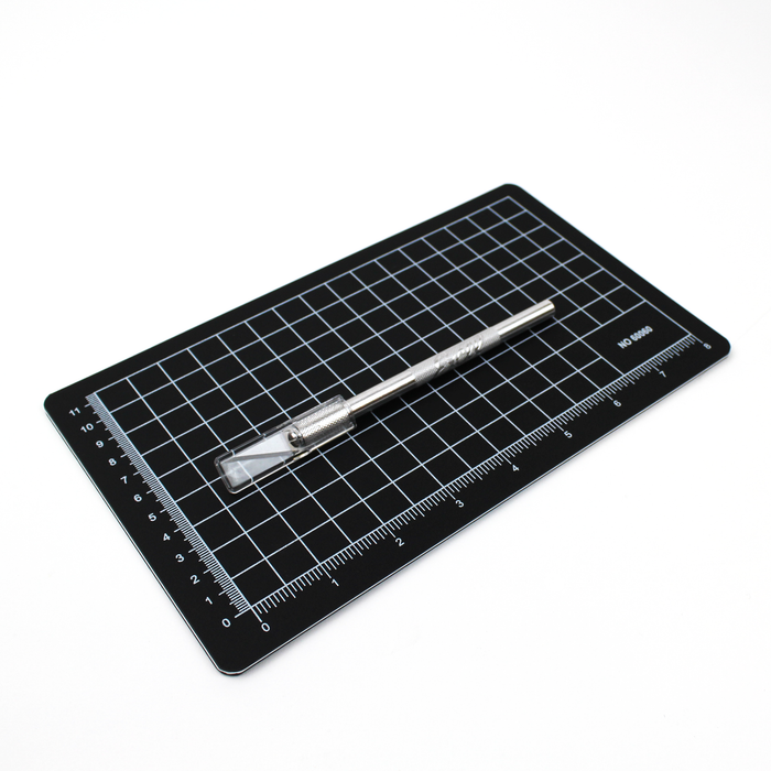 Precision Cutting Mat and Knife Set