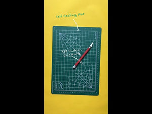 K18 Grip-On Knife With Extra Blades