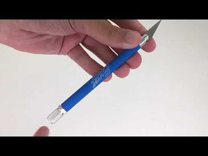 K18 Grip-On Knife With Extra Blades